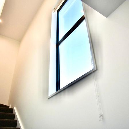Brand New Close To Cbd 3 Bed 3 Bath With Garage كريستتشيرش المظهر الخارجي الصورة