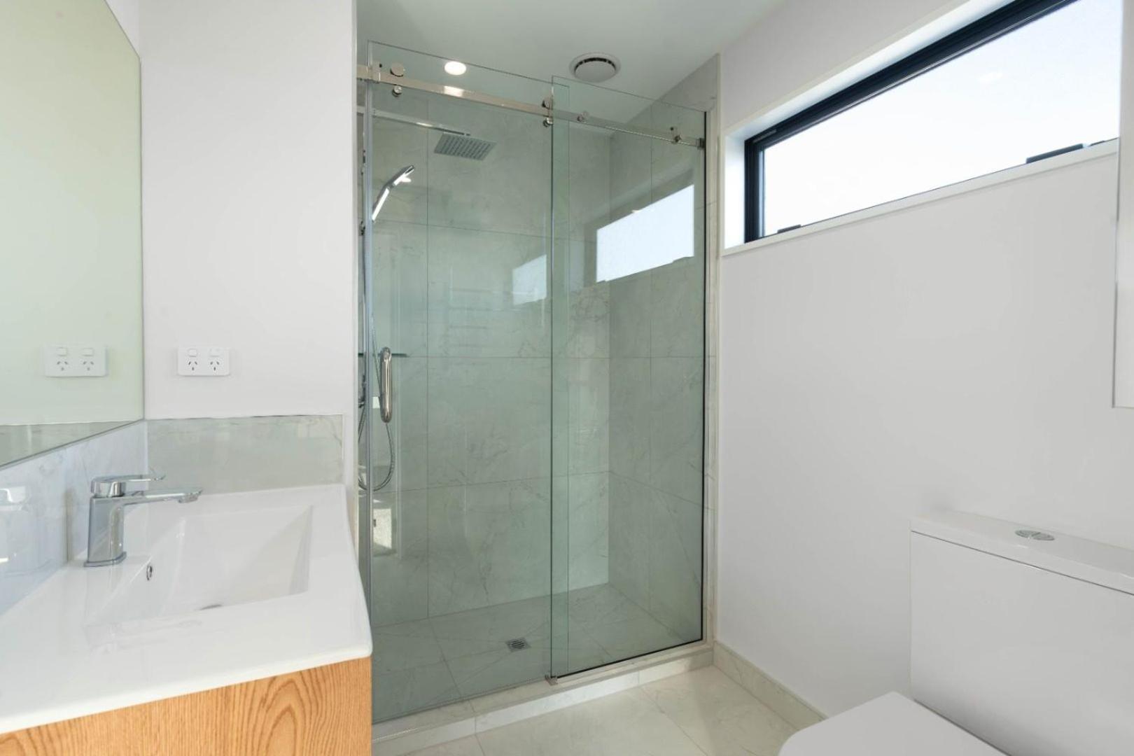 Brand New Close To Cbd 3 Bed 3 Bath With Garage كريستتشيرش المظهر الخارجي الصورة