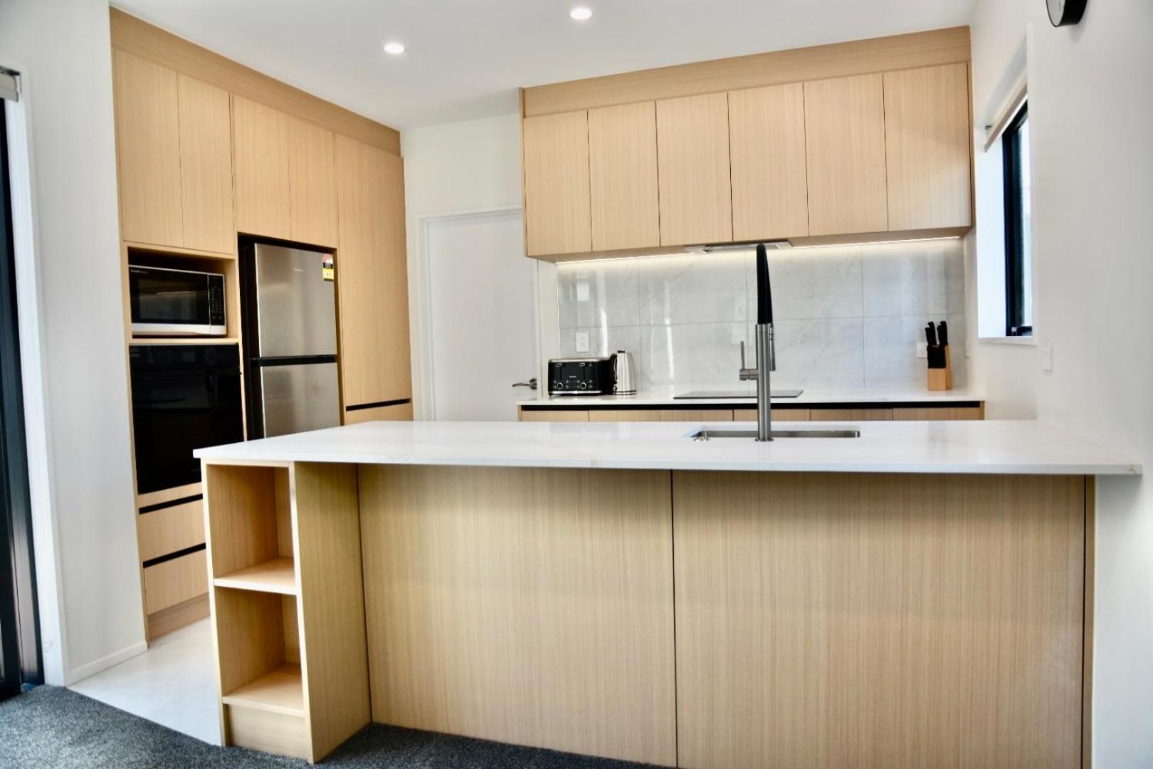 Brand New Close To Cbd 3 Bed 3 Bath With Garage كريستتشيرش المظهر الخارجي الصورة